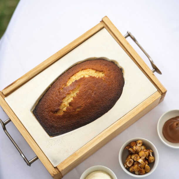 Madeleines dorées tout juste sorties du four