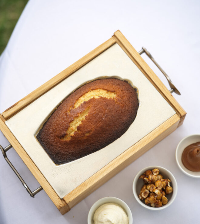 Madeleines dorées tout juste sorties du four